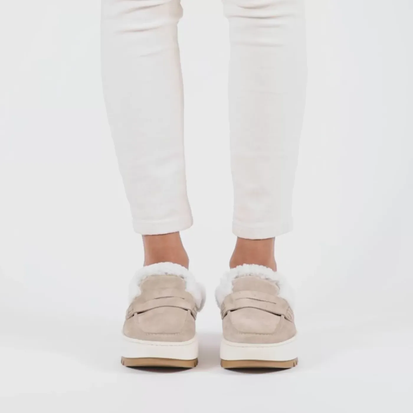 Best Amata Women Sneakers