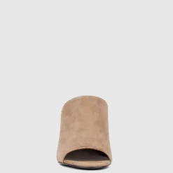 Discount Carmina Women Heels
