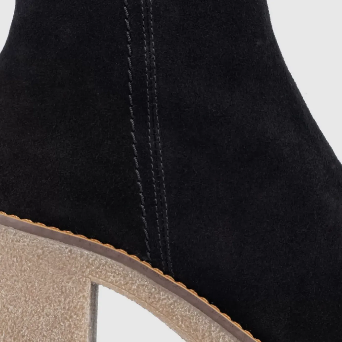 Discount Chara Women Boots