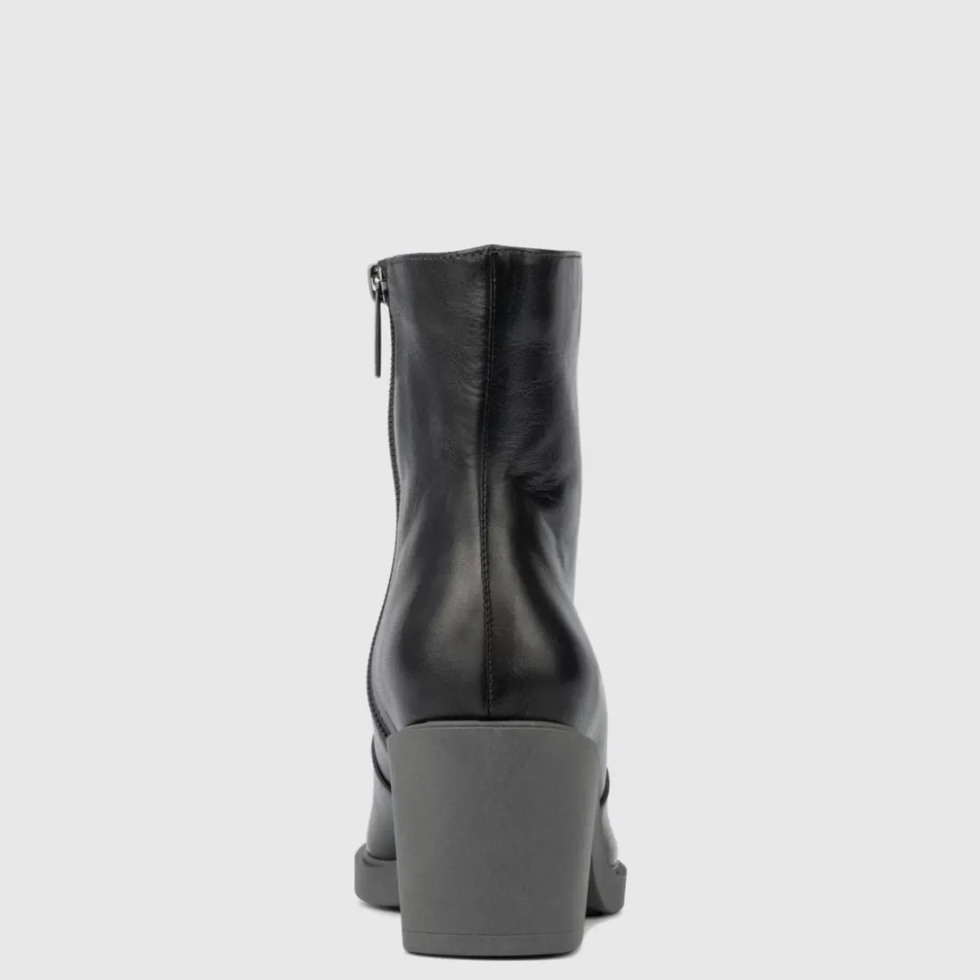 Online Cia Women Boots
