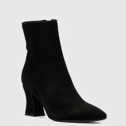 Online Claina Women Boots