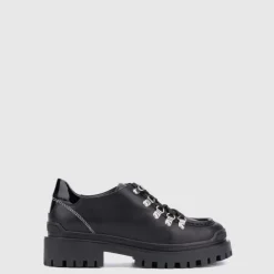 New Claudina Women Oxfords & Loafers