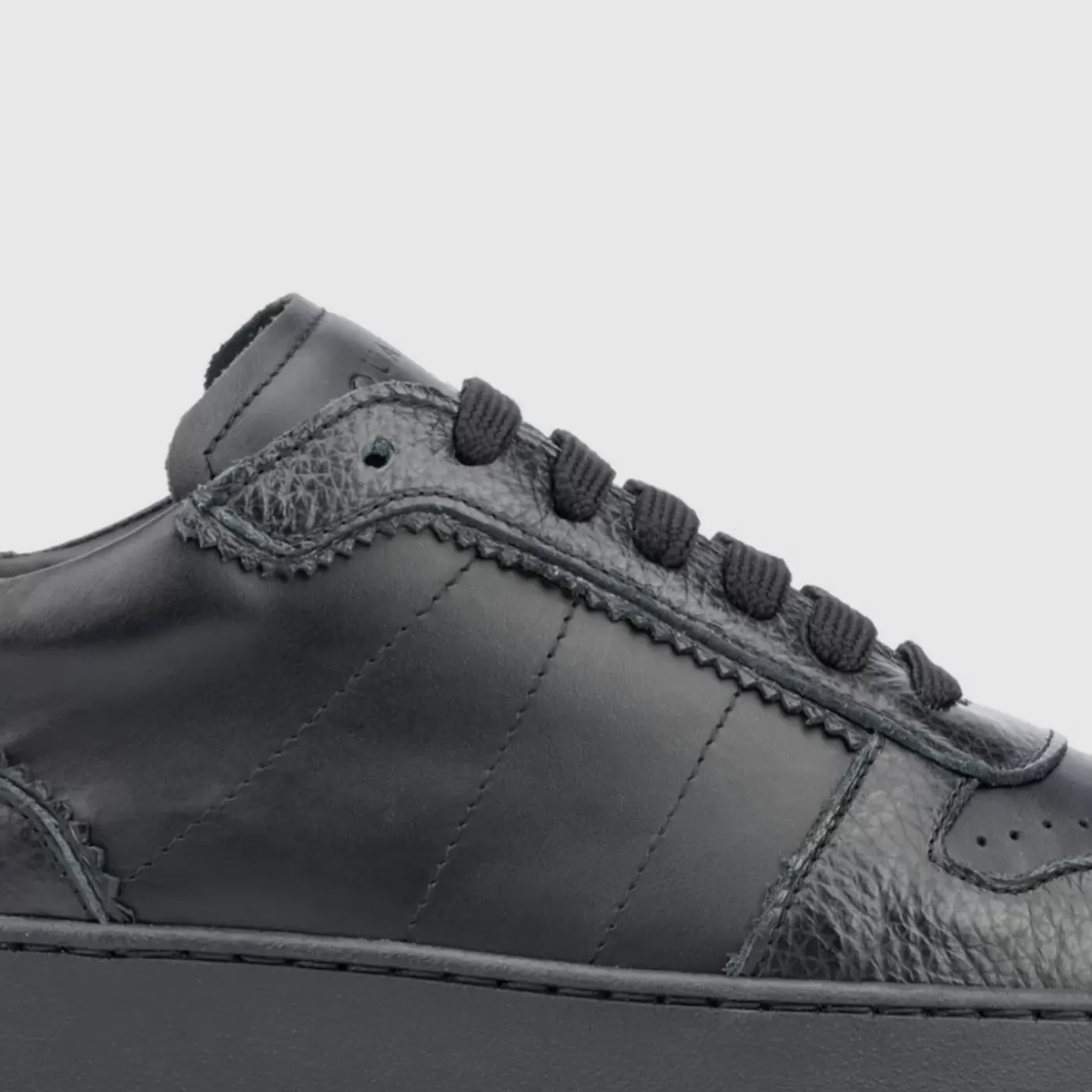 Discount Cristo Men Sneakers