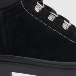 Hot Cynthia Women Boots