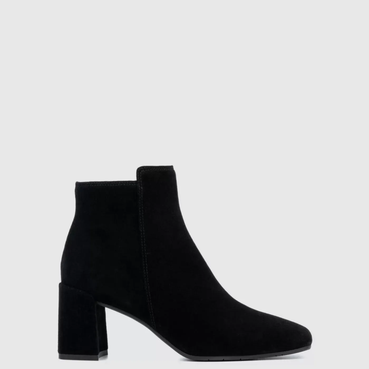 Hot Dolora Women Boots