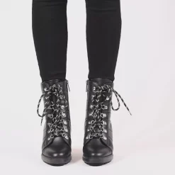 Online Ivanya Women Boots