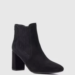 Lanna Women Boots