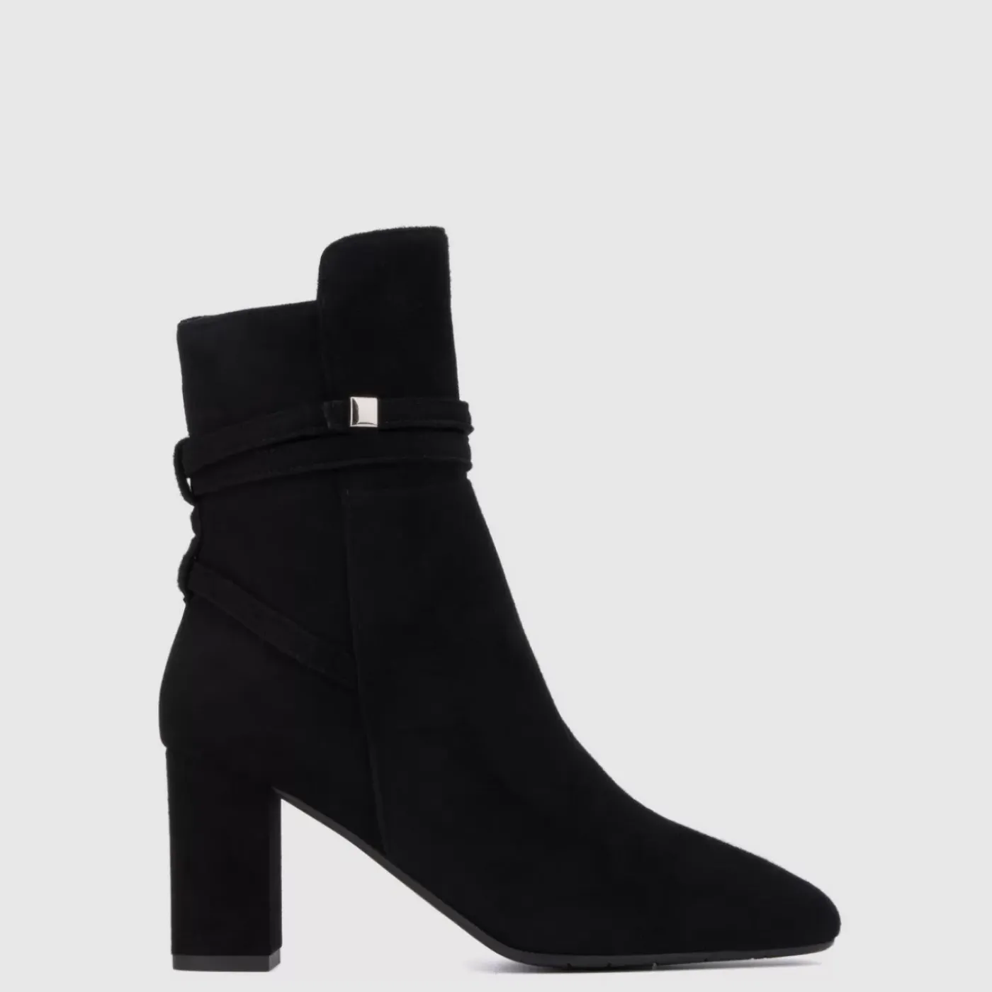 Discount Linna Women Boots