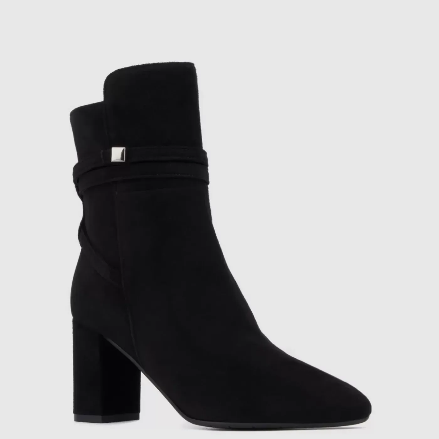 Discount Linna Women Boots