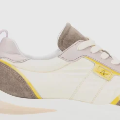 Lizbeth Women Sneakers