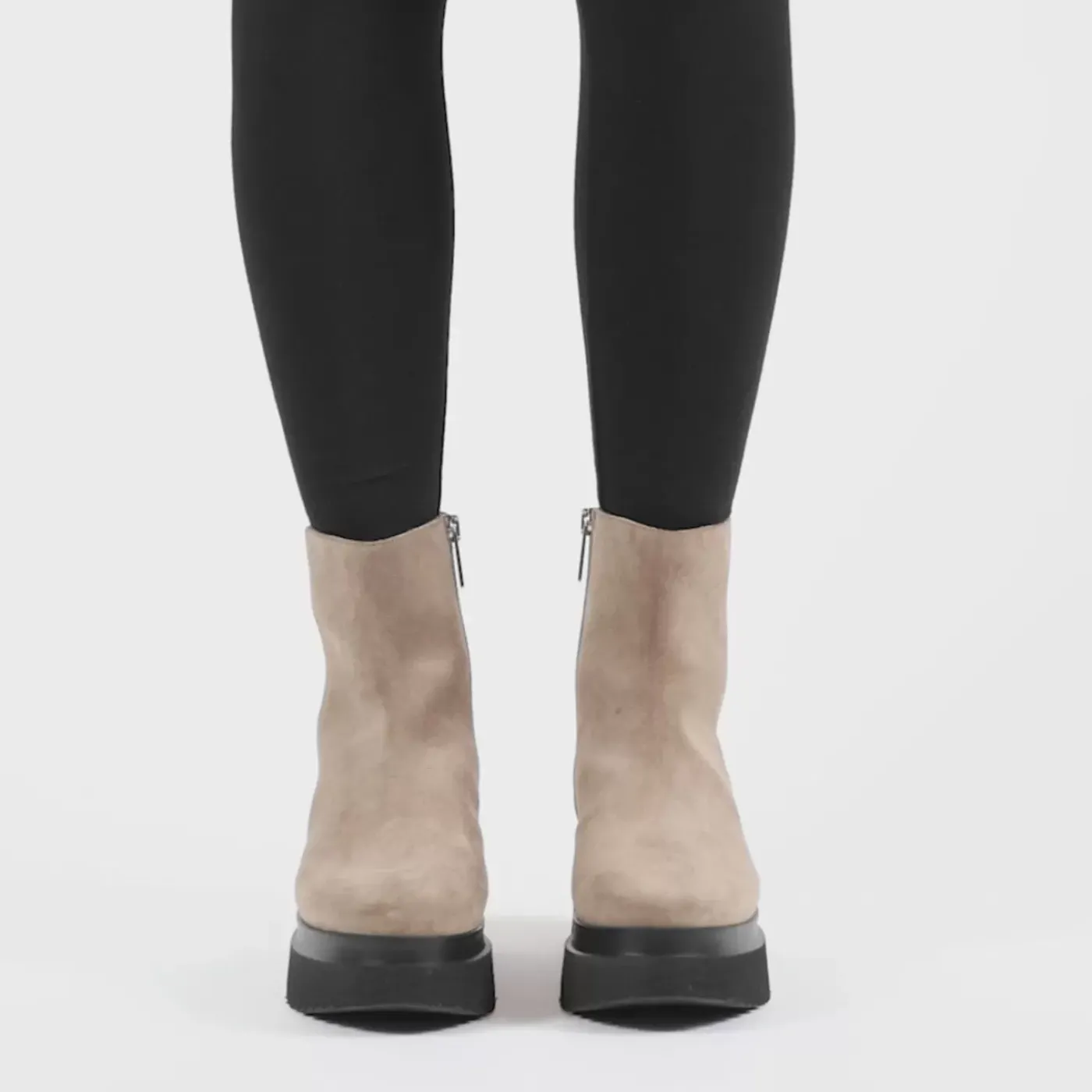 New Omey Women Boots