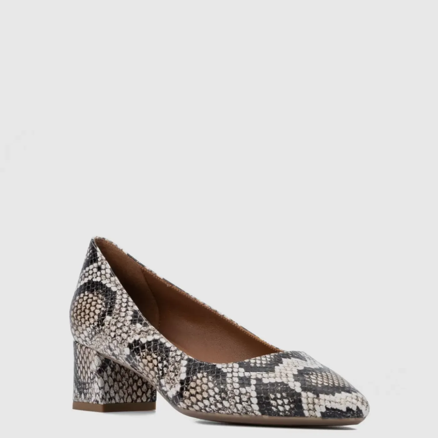 Discount Pasha Women Heels