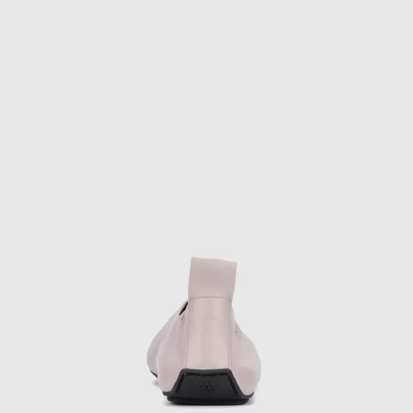 Clearance Quortney Women Flats
