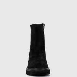 Saundra Women Boots