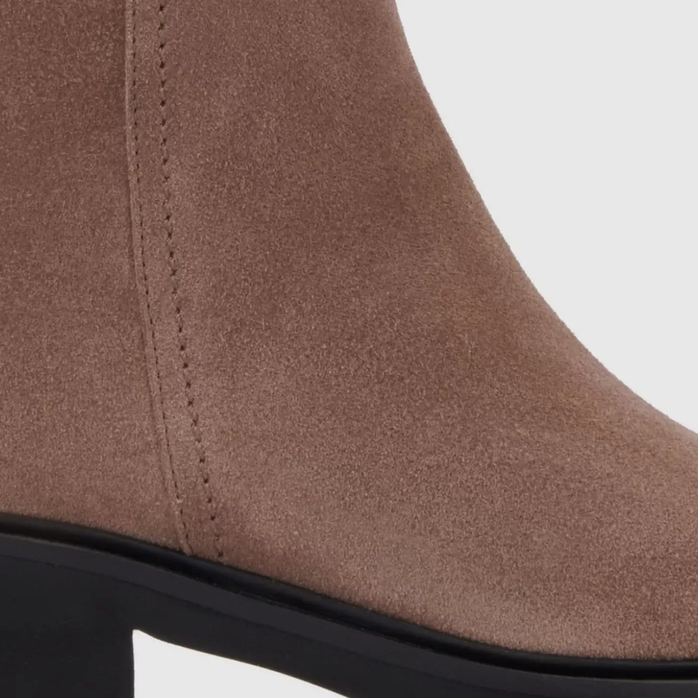 Sale Saundra Women Boots