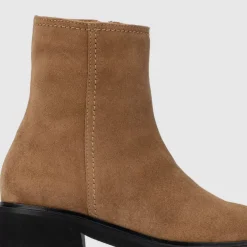 Sale Saundra Women Boots