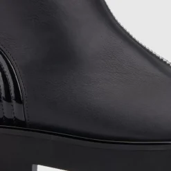 Hot Sheilah Women Boots