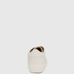 Hot Vic Men Sneakers